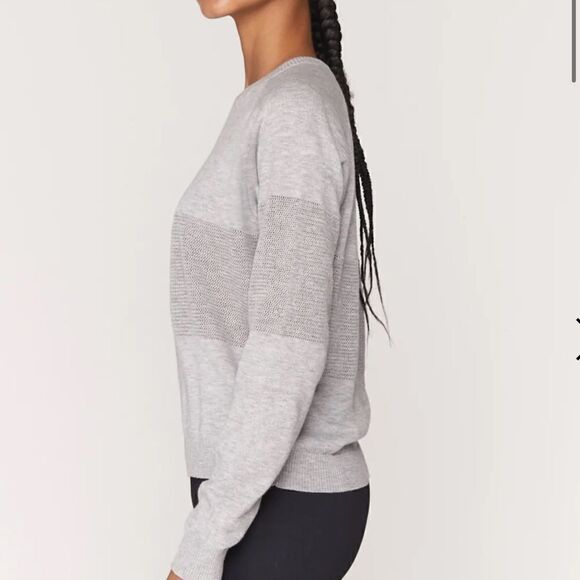 Spiritual Gangster Black On The Go Crop Sweater.Size S - Picture 5 of 14